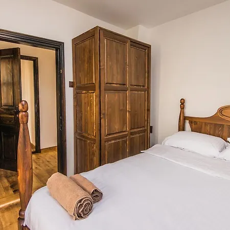 Guest house The Lion's 2*