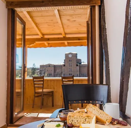 The Lion's 4* Veliko Tărnovo